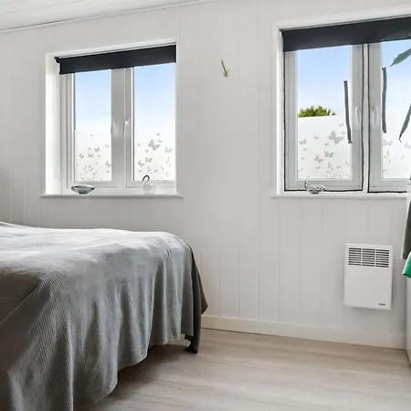 Amdi - 1-3km From The Sea By Interhome Holiday home