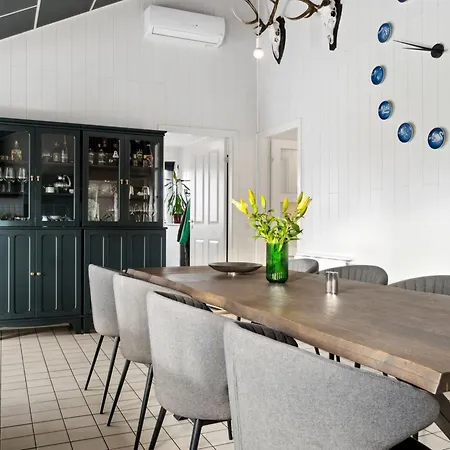 Amdi - 1-3km From The Sea By Interhome Holiday home