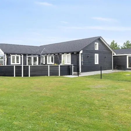 Amdi - 1-3km From The Sea By Interhome Boto By
